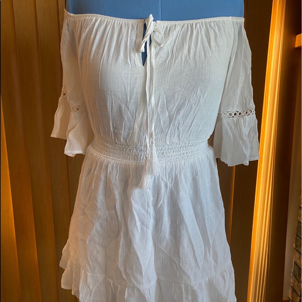 Pink Lily Boutique- Size S- white dress